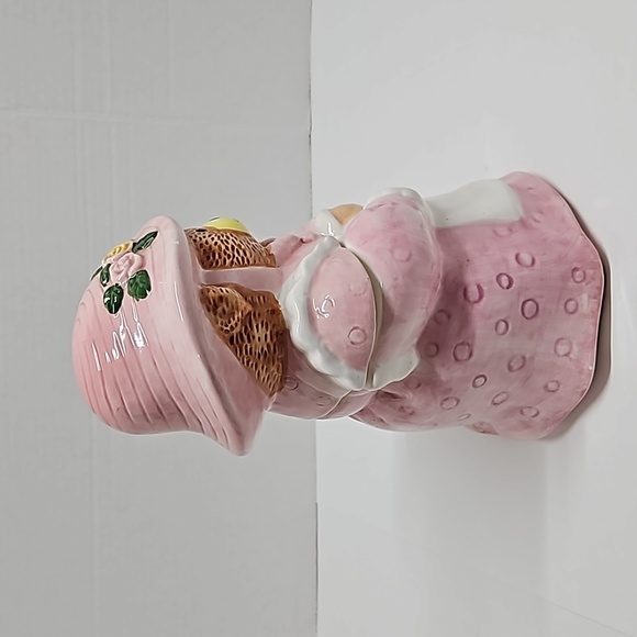 Vintage Mama Bear Ceramic Cookie Jar - Picture 5 of 10